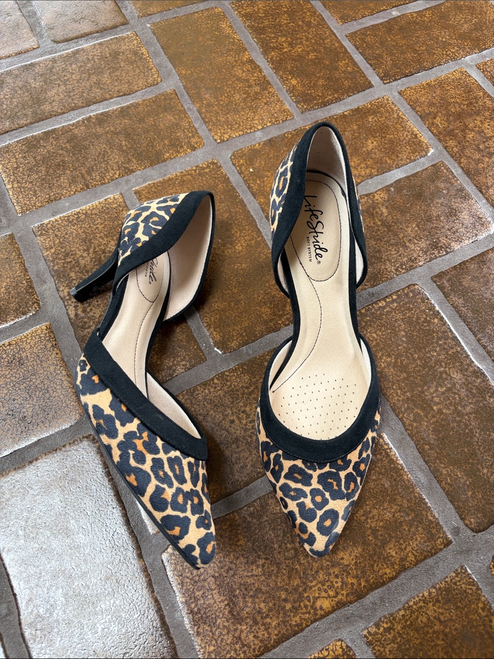 Life Stride Saldana Black & Tan Animal Print Pointed Toe Heels